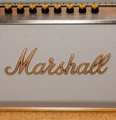 Marshall vinyl jukebox cream close6