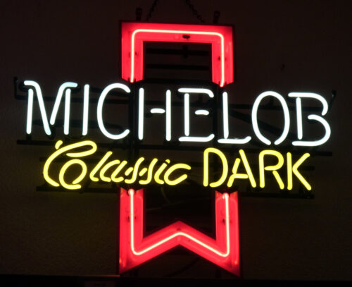 MICHELOB Classic DARK