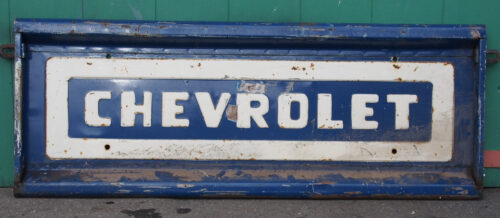 Heckklappe Chevrolet dunkelblau / weiss